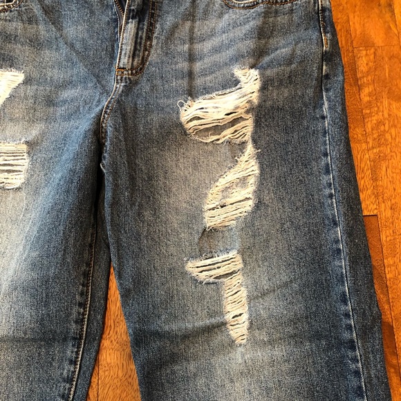 Boyfriend Jean - Picture 2 of 5